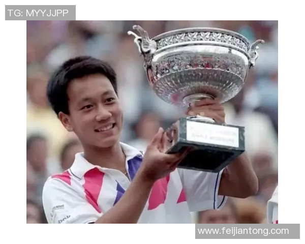 南京网球队的蜕变之旅:从传统到现代的网球纪实探索